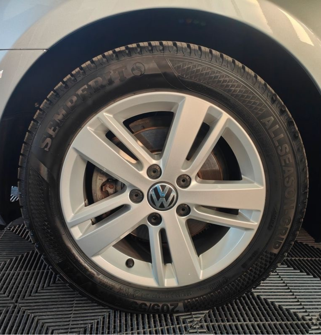 VOLKSWAGEN Golf VI - 1.2 TSI