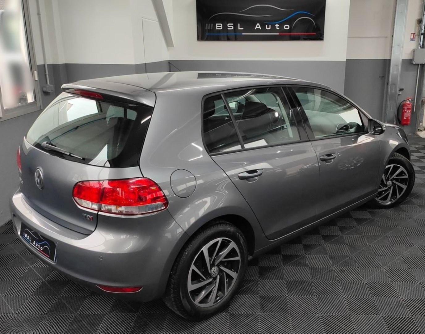 VOLKSWAGEN Golf VI - 1.6 TDI